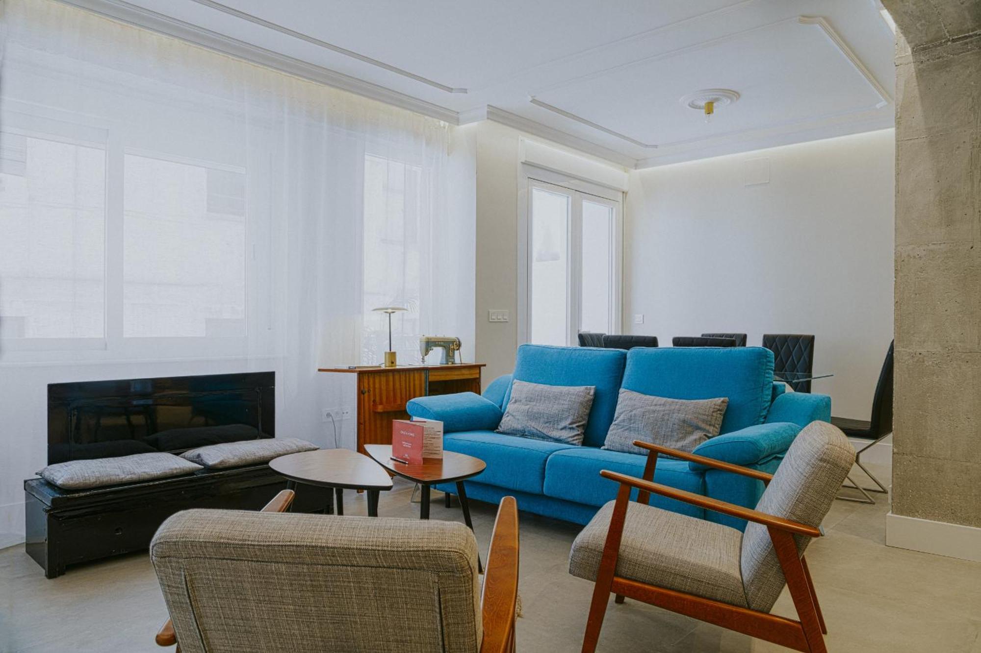 Six Apartments By Caleta Homes مالقة المظهر الخارجي الصورة
