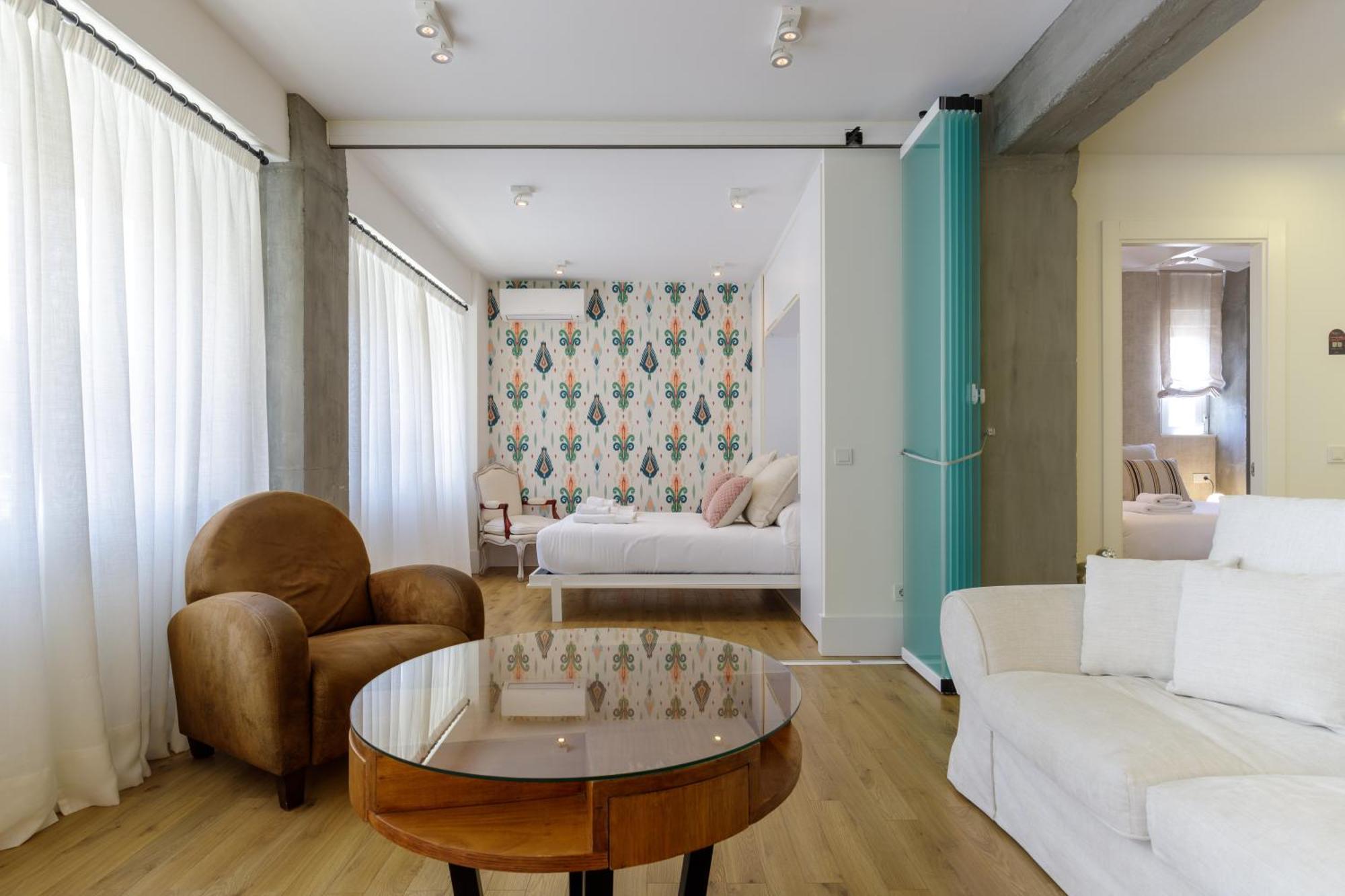 Six Apartments By Caleta Homes مالقة المظهر الخارجي الصورة