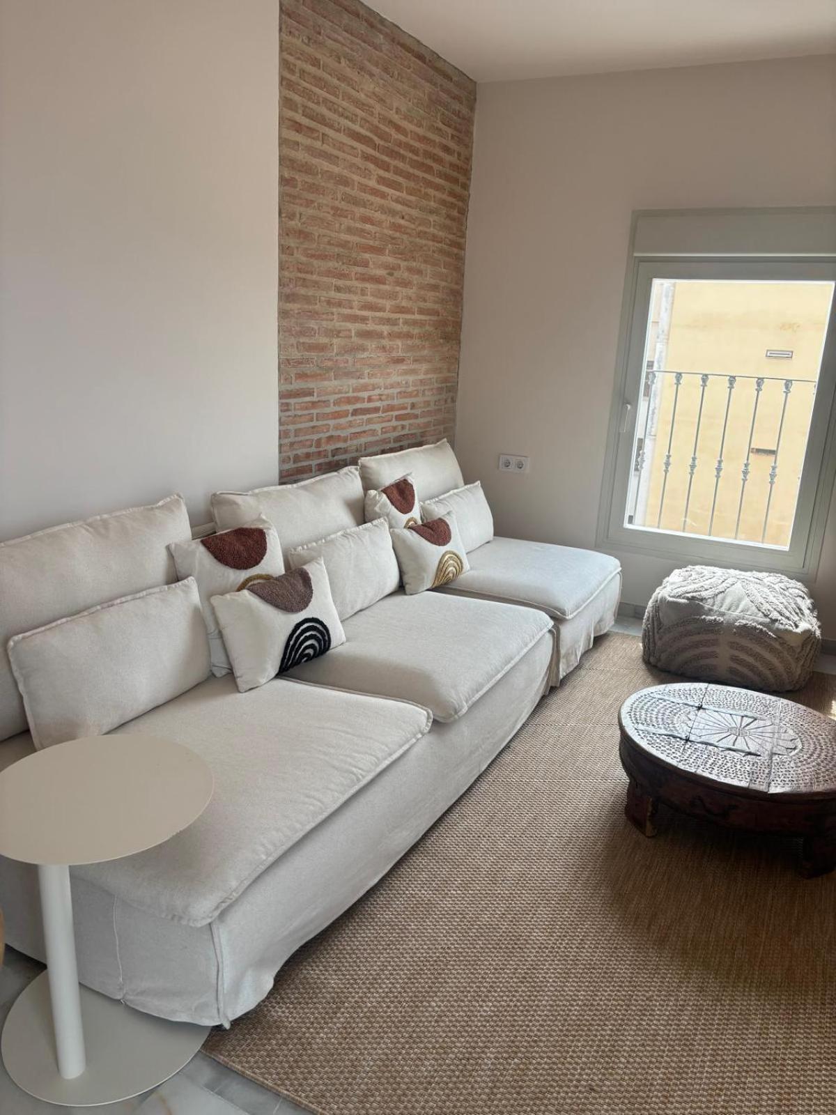 Six Apartments By Caleta Homes مالقة المظهر الخارجي الصورة